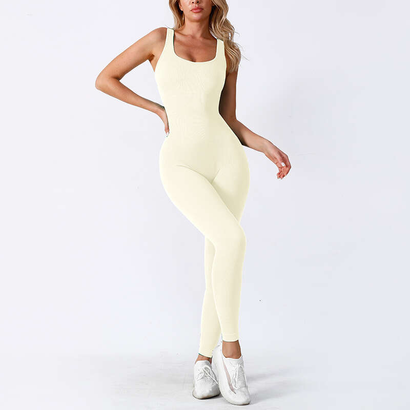 Baoshun Knitted Chest Mat Threaded Yoga Seamless sportswear Fiess Air Intensity Training jumpsuit 2025 temperament versatile new trendy clothing ins