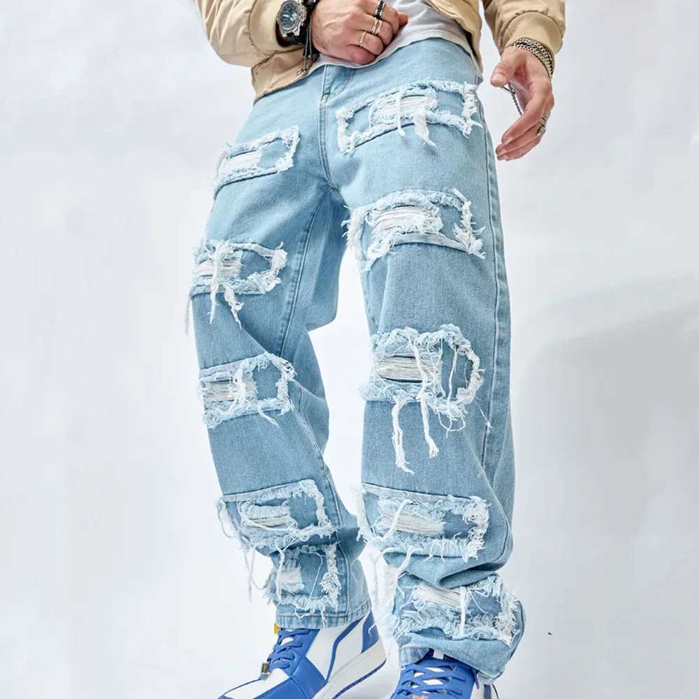 Simple and fashionable mens torn patch hip-hop loose jeans streetwear mens straight denim Trouser X250220