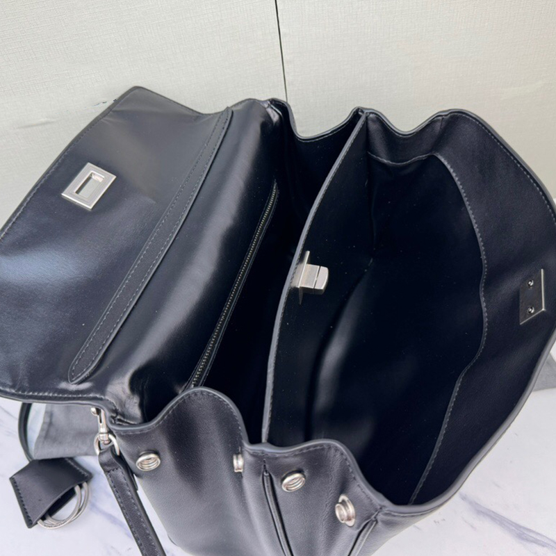 large tote drive handbag shoulder soft maxi calfskin leather women men briefcase designer Rodeos bag Casual relaxation and laziness