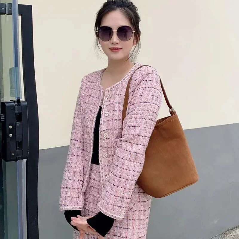 Chic Stylish Design Matte Coffee Bucket Tote Vintage Suede Cow Leather Women Handbag Daily-Use Chamois Lady Single Shoulder Bag