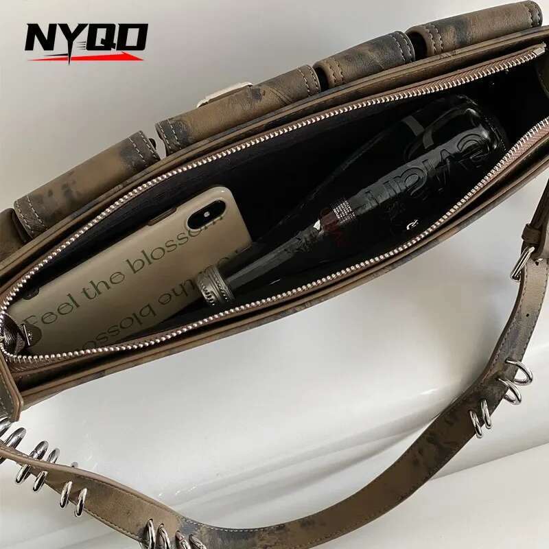 2024 Designer Ladies Vintage Handbags Spice Girls Shoulder Underarm Bag Women Half-Moon Biker Tote Bags Bolsos De Mujer