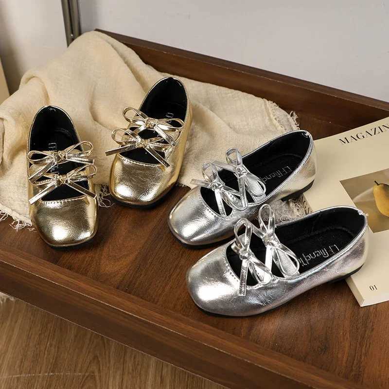 New Girls Flat Shoes Silver Versatile Kids Ballet Leather Shoes Fashion Princess Bowknot Childrens Loafers Causal Soft Bottom X250220