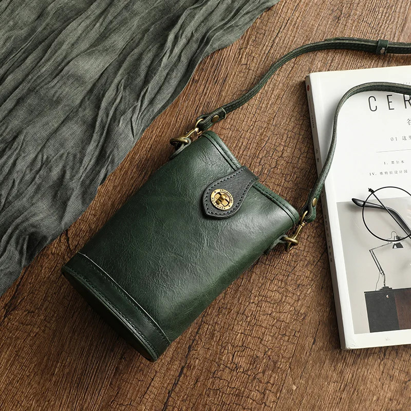 Cowhide Bag Simple All Match Solid Small Crossbody Bags Vintage Genuine Leather Shoulder Bag Womens Bags 250214