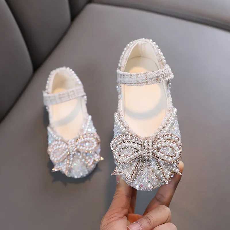 Girls Shoes Bling Single Shoes for Stage Performance Mary Janes Bow Crystal Glitter Wedding Flats Party Leather Shoes New X250220
