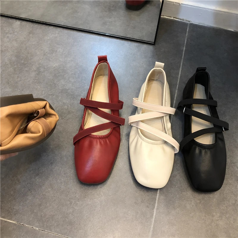 Spring Ballet Flat Shoes Women Comfy Leather Shoes Women Women Square Toe Flat Mary Janes Ladies Shoes Double Buckle 250318