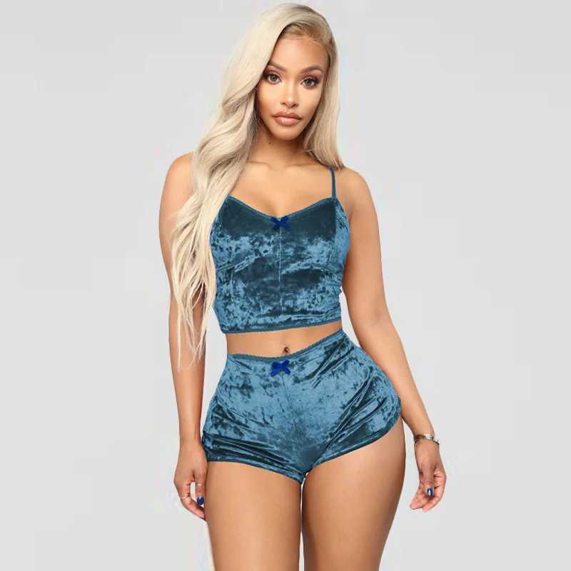 Sexy Velvet Pajamas V-Neck Lingerie Two Sets Women Suspenders Short Pants LoungewearXJ250220