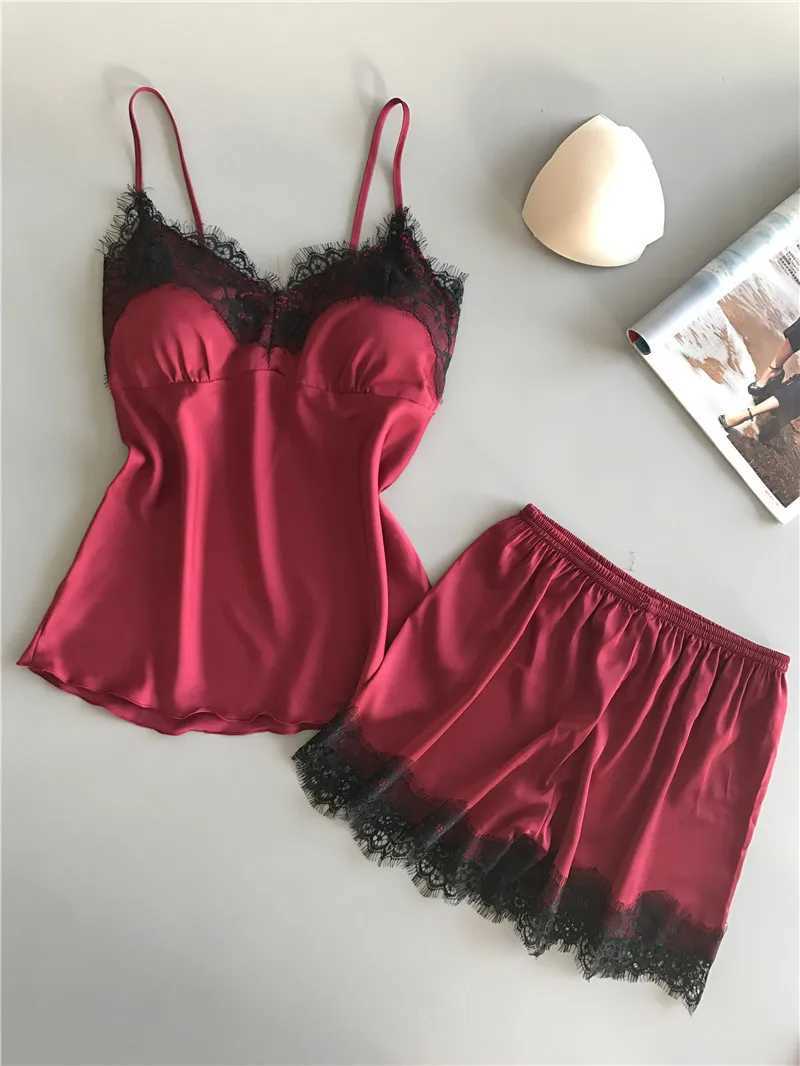 Womens Spwear Sexy Lingerie Lace Satin Pajama Sets Nightwear Sveless Tops+Shorts 2 Pcs Sets Pyjama SetsXJ250220