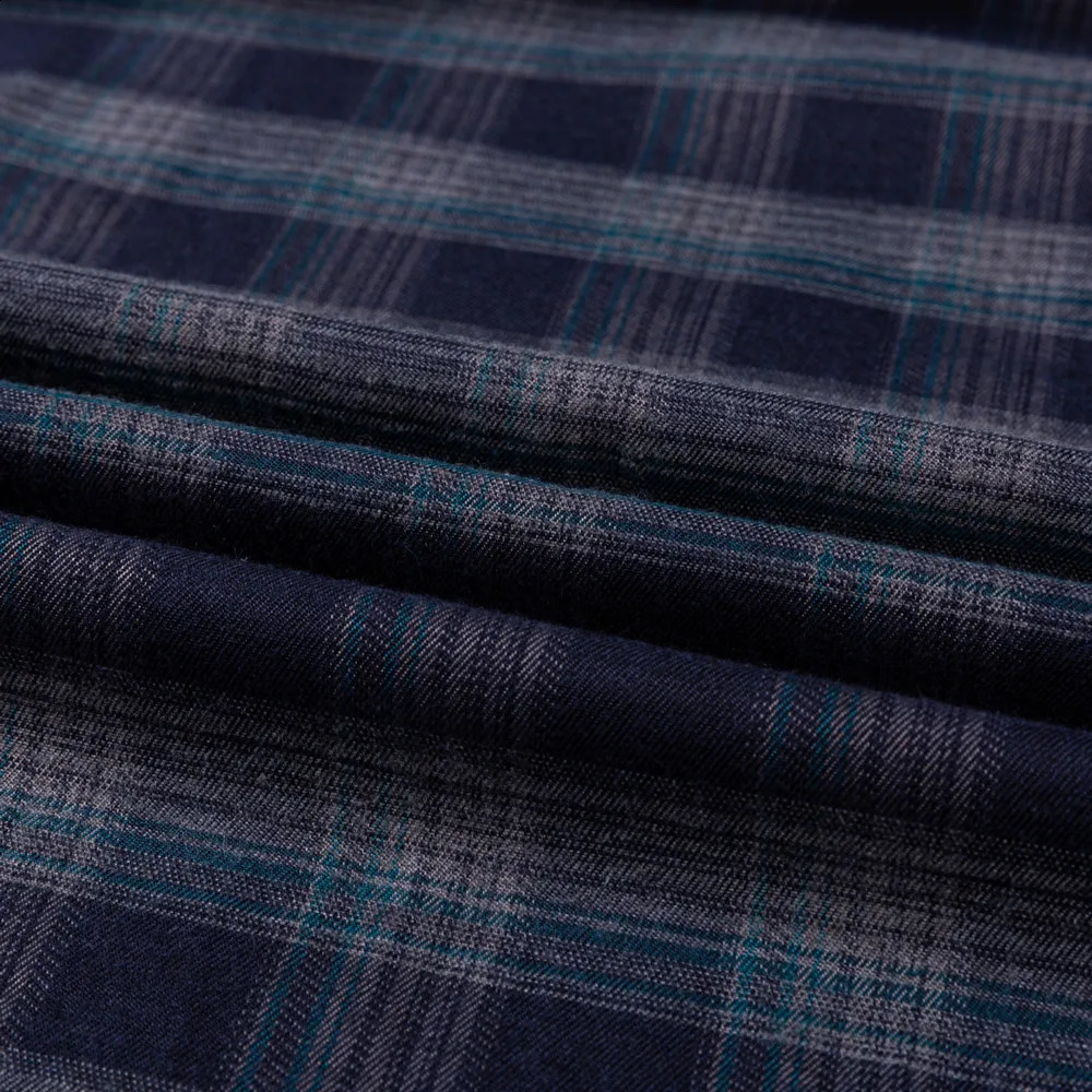 n plain weave mens clothing spring 2025 long sleeved casual soft single pocket standard suitable for daily home and travel checkered 250220