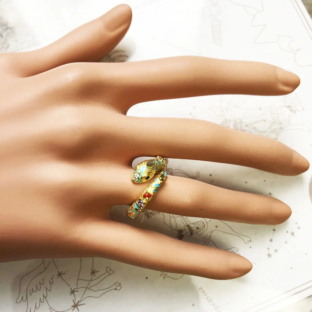 Tropical Mystic Snake RingEurope Style Fashion Good Myth Jungle Jewerly For Women Bohemia Gift 250221