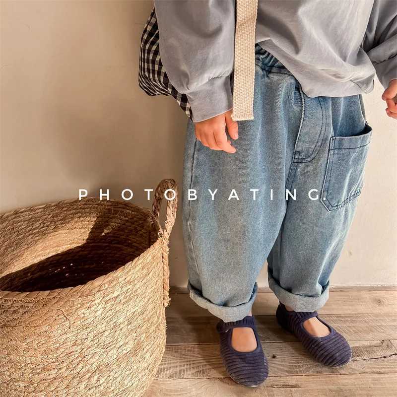 Childrens Loose Denim Pants 2024 Autumn Korean Baby Boys Haren Pants Girls Casual Jeans Kids Clothes Z250220