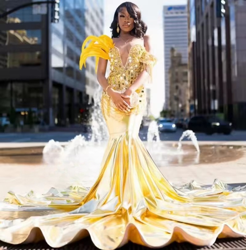 2025Glitter Golden Long Mermaid Prom Dresses Sparkly Crystal Sequins Ruffles Tiered Evening Gown Birthday Robe Customized