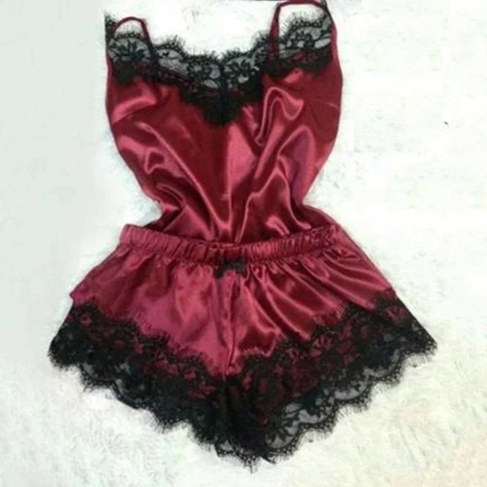Women Lace Silk Pajamas Spwear Pajama Set Camisole Shorts Gray Pink Low Cut Comfortable Casual Summer PijamaXJ250220