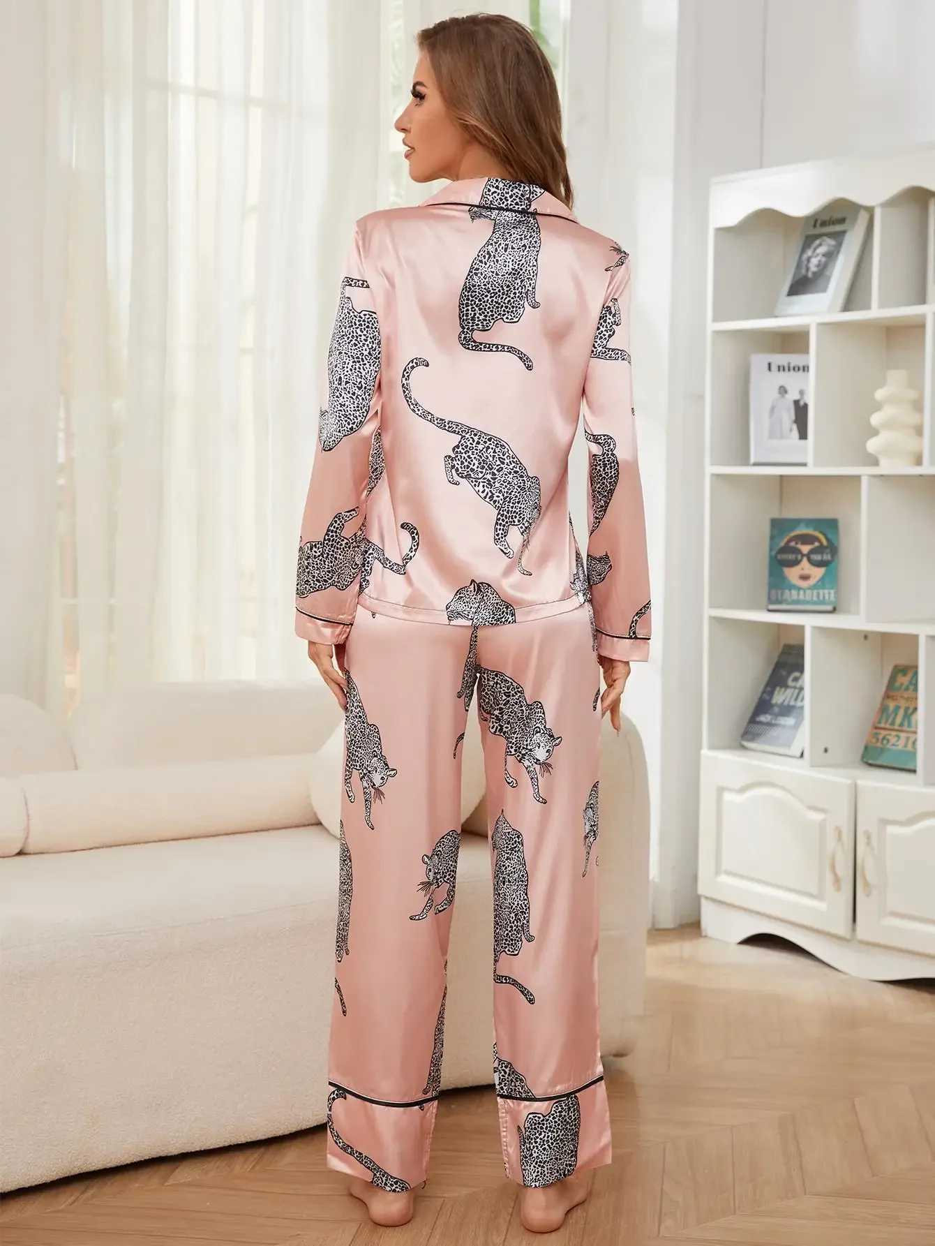 Leopard Print Silk Satin Women Pajama Sets Long Sves Front Button Top Full-Length Pants 2 Piece Fe Spwear NightwearXJ250220
