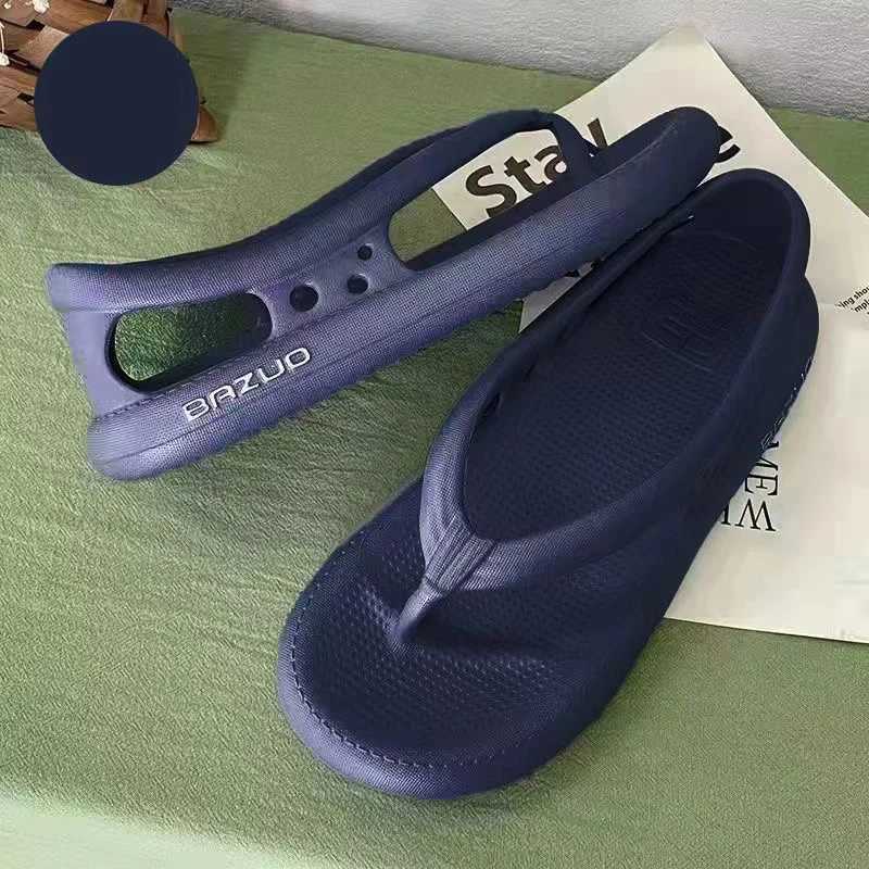 New Arrival Summer Mens Sandals Outdoor Fashion Roman Sandals Beach Anti slip Casual Lightweight Open Toe Slippers Boys Flip-flops T250220