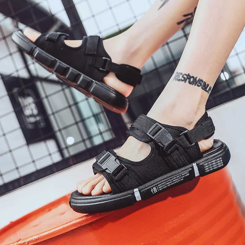New Arrival New Mens Sandals Summer Comfortable Breathable Beach Slippers Lightweight Anti-Slip Roman Shoes Outdoor Flip Flop Sandals T250220
