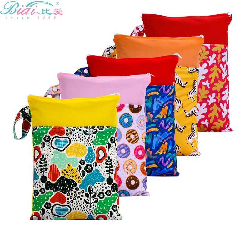 BIAI Beautiful Pattern Polyester Baby Waterproof Swimsuit Bag Double Pocket Baby Diaper Dry Mini Wet Bag Diaper Nappy Bag 25*35 X250220