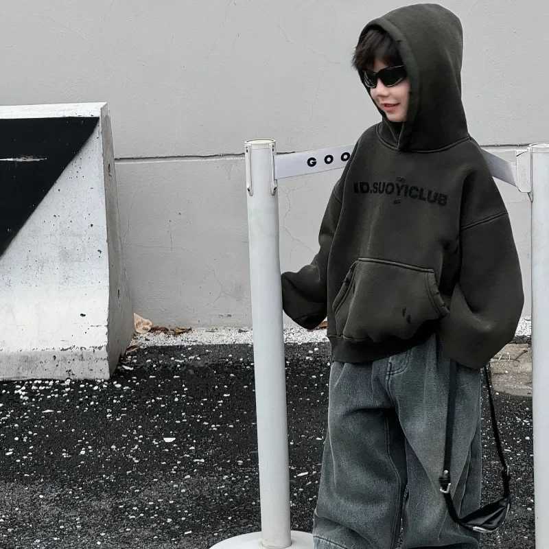 Winter plush childrens pants new childrens clothing jeans suitable for boys lined with thick denim pants baby warm casual childrens denim pants Z25022