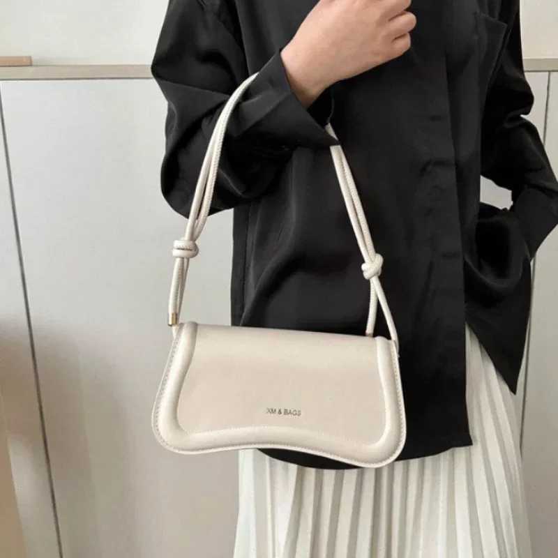 New Arrival Womens shoulder cross body bag PU leather womens underwear bag solid color small handbag wallet womens daily handbag T250407