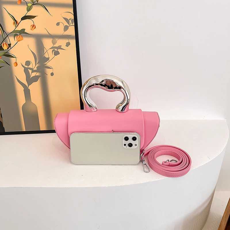 This years popular niche design with contrasting color bags 2023 new womens bags versatile summer crossbody bags mini wing Y250220