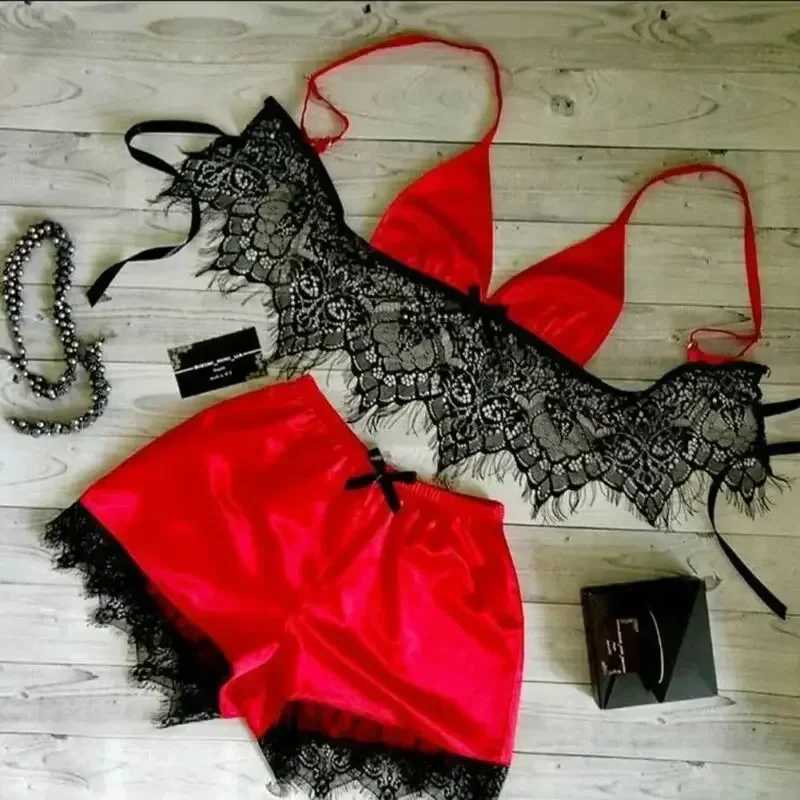Womens Underwear Sexy Silk Satin Lingerie Pajamas Crop Tops Bralette Panty Sets Soft Wear for Girls Tops Briefs Lace SuitXJ250220