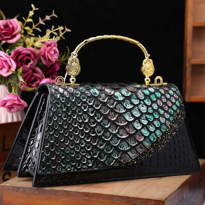 Fashion Brand Genuine Leather Womens Handbags 2024 New Crocodile Pattern Shoulder Crossbody Bag Lady Party Messenger Shell Bags Z250220
