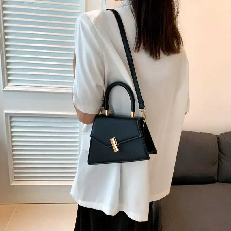 White Fashion Sling Shoulder Bag Trend PU Leather Messenger Handbags Solid Color Leisure Stylish Crossbody Bags for Women Girls Z250220