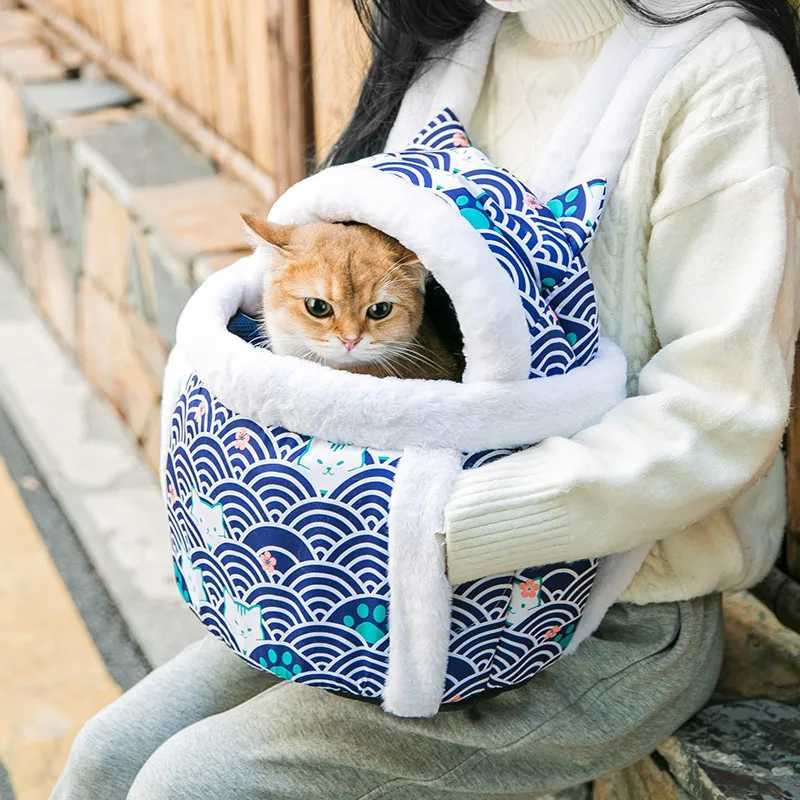 Dog Travel Bowls Bags Outdoor Travel Puppy Dog Carrier Bacpack Winter Warm Pet Carrying Bags Velvet Winter Hiding Pet Bag Cat Dog Out Backpack Travel 