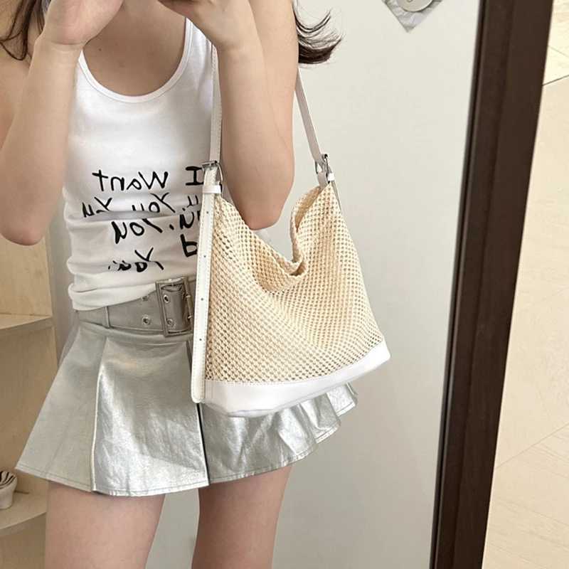 Fashion Straw Women Shoulder Bags Woven Female Handbags Large Capacity Summer Beach Straw Bags Casual Tote Purses England Style