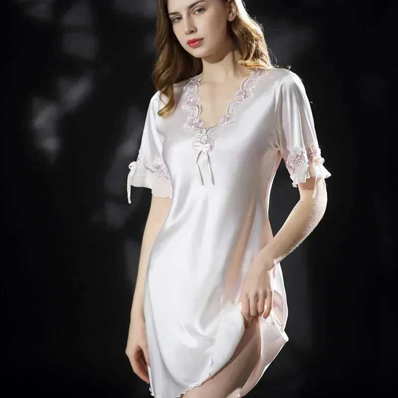 New Summer Women Spwear Ice Silk Nightdress Robe Sexy Lingerie Nightgown Lady Homewear Fe Night HomeXJ250220