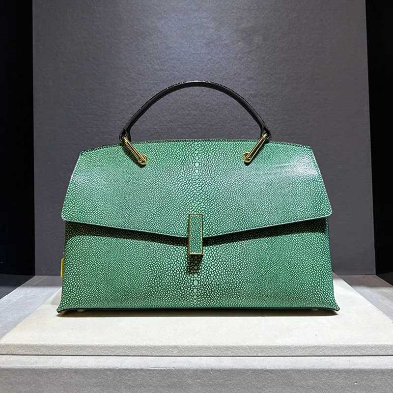 Pearl Fish Leather Pattern Women Handbags Shell Bag Cowhide Leather Lady Shoulder Messenger Bag Large Capacity Fashion Bags Z250220-1