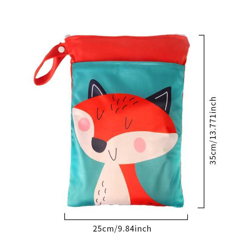 BIAI 25 * 35cm wet storage bag washable diaper urine bag waterproof beach bag double pockets with zipper travel makeup storage bag X250220