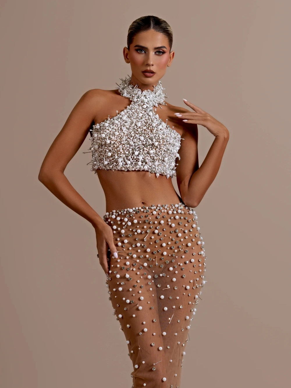 Sexy Evening Two Pieces Dresses For Women Halter Sleeveless Gown Sequins Crystal Pearls See Through Customized Dress
