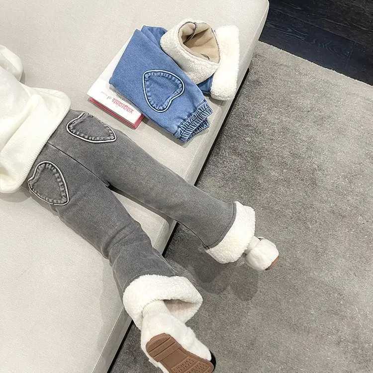 Autumn Winter 1-8Y Girls Flare Jeans Thicken Velvet Heart Pocket Spliced Kid Girls Trousers Korean Sle Warm Toddler Girl Pants Z250220