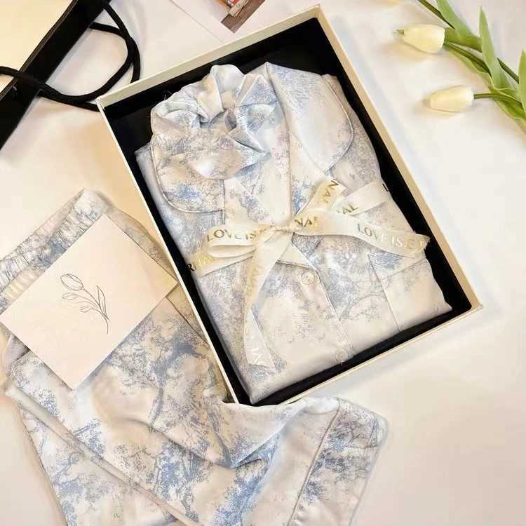 2024 Spring New Lapel Button Cardigan Lounge Sets Womens 2 Piece Ice Silk Pajamas for Women Fashion Printing Spwear for WomeXJ250220