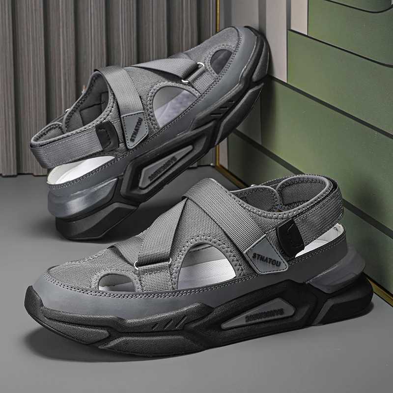 New Arrival Summer Outerwear Waterproof Soft Soled Sports Sandals Trendy Couple Mens Outdoor Non-Slip River Tracing Shoes Men T250220