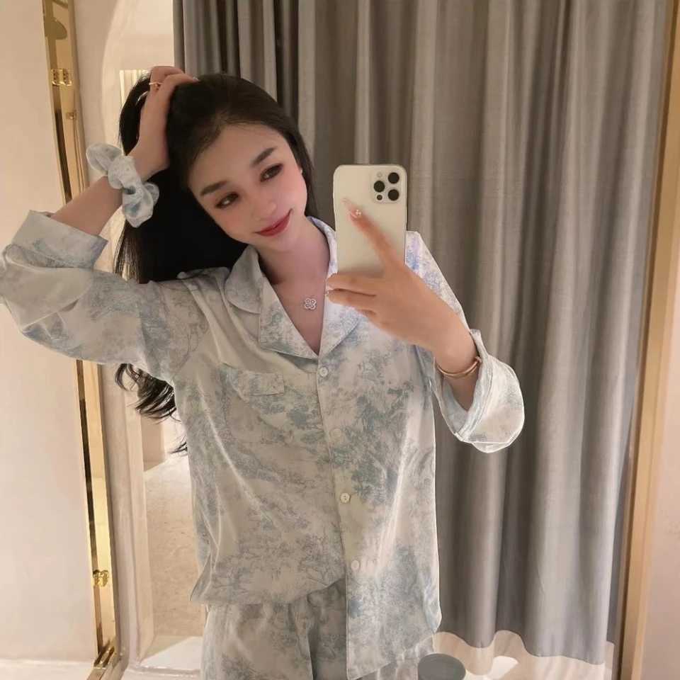 2024 Spring New Lapel Button Cardigan Lounge Sets Womens 2 Piece Ice Silk Pajamas for Women Fashion Printing Spwear for WomeXJ250220