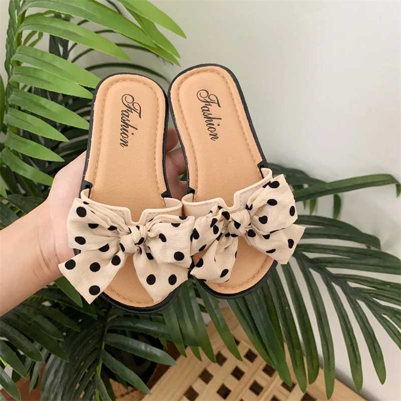 Summer Girls Sandals and Slippers Fashion Outdoor Wear Non-slip Cute Baby Girl Soft-soled Slippers Childrens SlippersXJ250221
