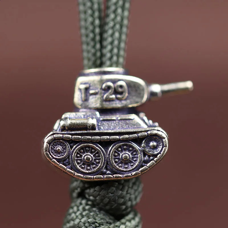 Classic T29 Tank Model Brass Knife Beads Outdoor EDC Umbrella Rope Pendants DIY Paracord Bracelets Accessories Lanyard Hangings 250213