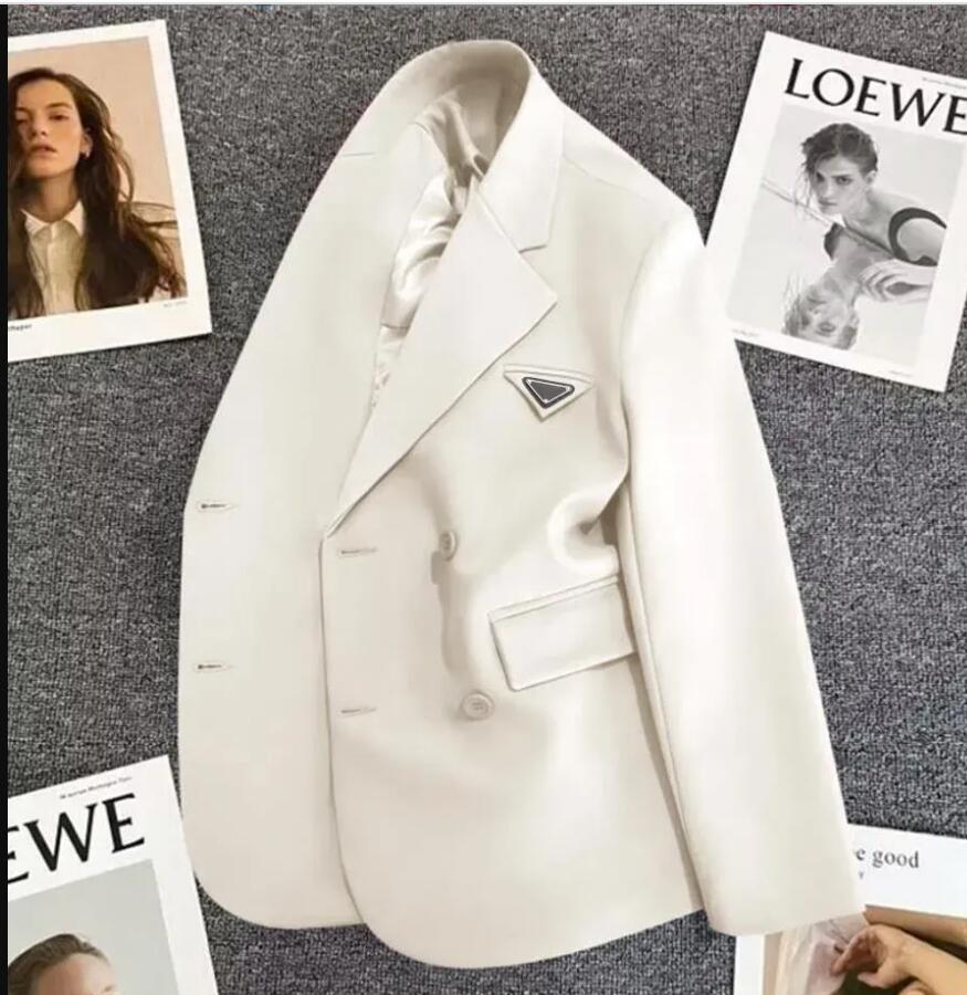 25ss Designer Women's Fashion Style Solid Color Long Sleeve Double Breasted Button Suit Jacket for Autumn and Winter Business Tops