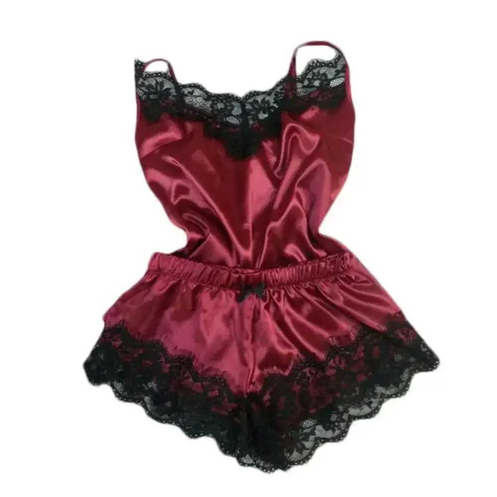 Satin Pajama Set for Women Spwear V-Neck Stretch Sexy Lingerie Strap Vest Top Shorts Nightwear Lace PijamasXJ250220