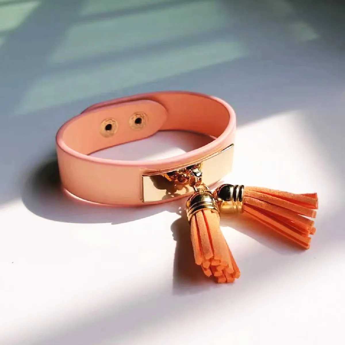 Charm Bracelets Fuxia Tassel Bracelets Neon Summer Bracelets Casual Black Leopard Bracelets Female Women PU Leather Bangle Wholesale Jewelry J250217 1