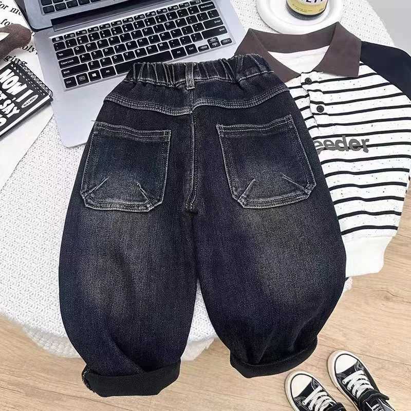 Boys Autumn and Winter Velvet Pants 2025 New Sle Baby Thick one-piece Jeans Childrens Pants Kids Z250220
