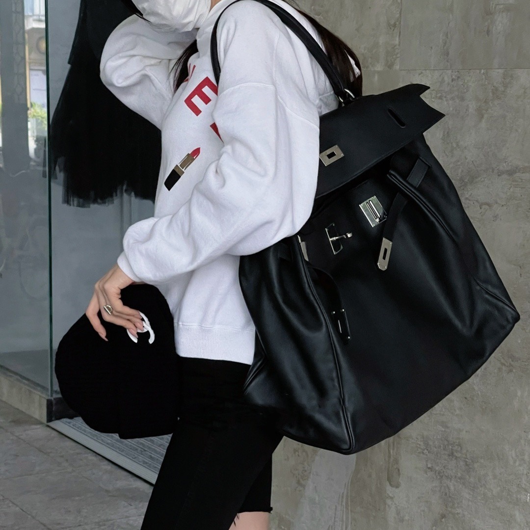 50Cm Soft Leather Big Kelly Internet Celebrity Dark Explosion Street Style New Fashionable And Versatile Handheld Single Shoulder Crossbody Bag