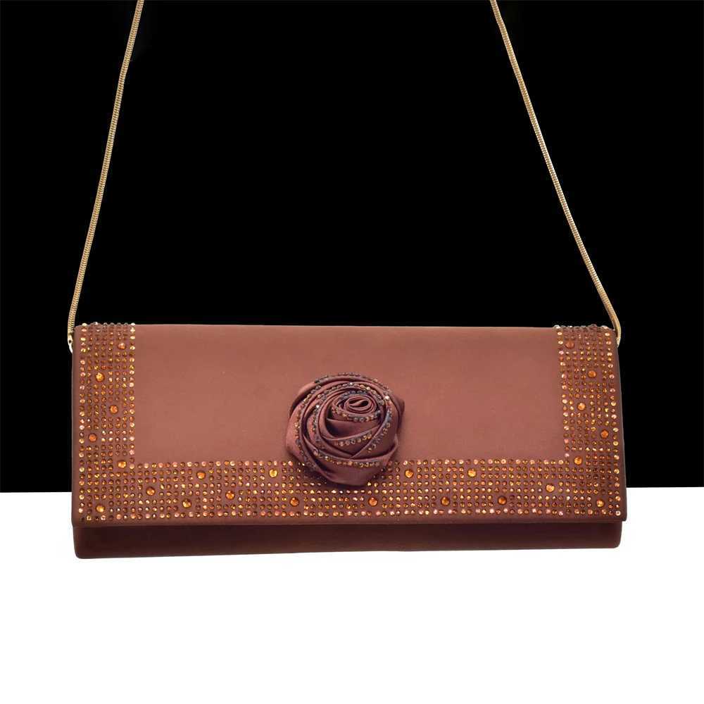 Fashionable Top Italian Designers 2025 Luxury Elegant Clutch Bag Bright Diamond Soild Color Summer Party Womens Bag for Ladies Z250220