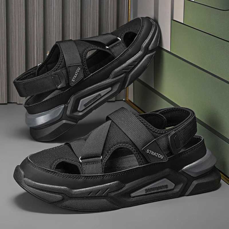 New Arrival Summer Outerwear Waterproof Soft Soled Sports Sandals Trendy Couple Mens Outdoor Non-Slip River Tracing Shoes Men T250220