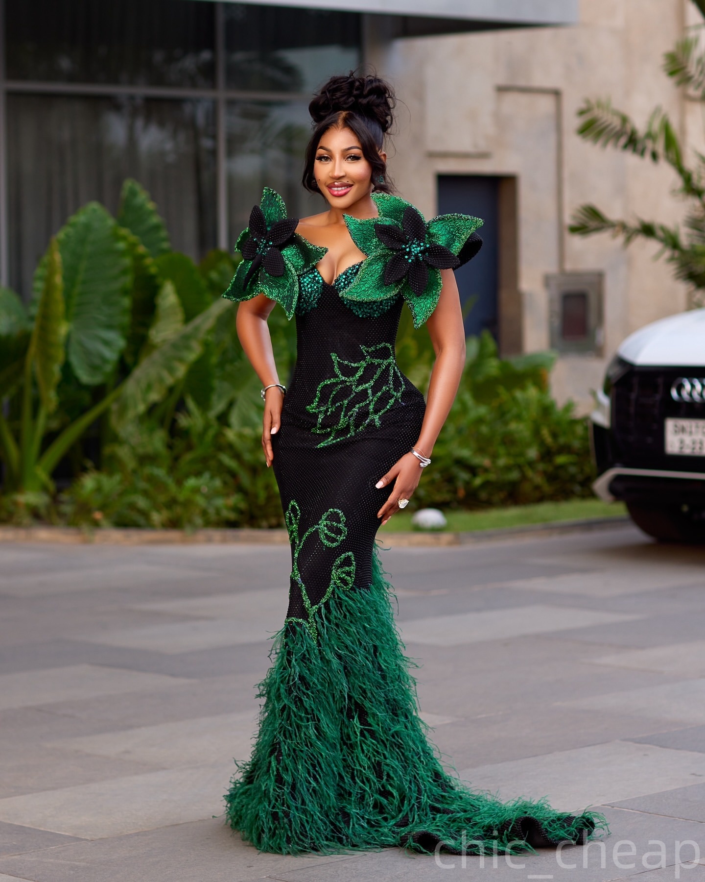 Dark Green Mermaid Prom Dresses 2025 Flowers Crystals Feather Evening Formal Party Second Birthday Engagement Gowns Plus Size Dress For Special Occasi