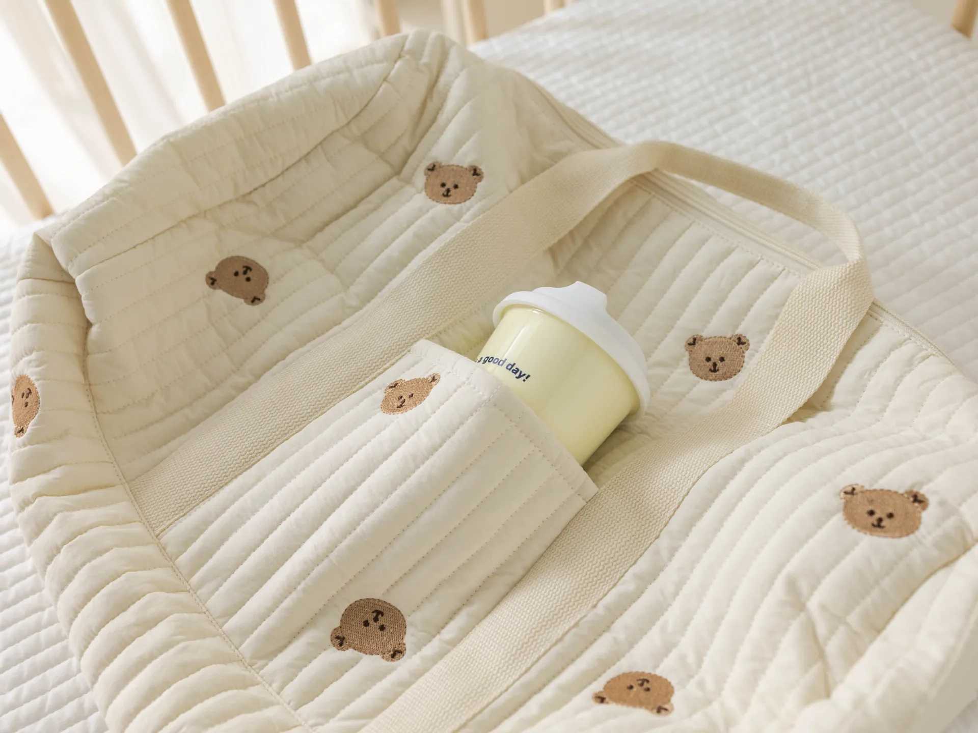 Embroidered Bear Handheld Shoulder Bag Cute Cartoon Large Capacity Mother Baby Parent Child Shoulder Bag X250220