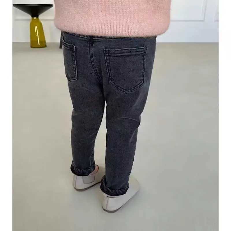 Boys and Girls Jeans Autumn and Winter New Childrens Warm Plush Thickened Pants Childrens Wear Baby Casual Pants Z250220