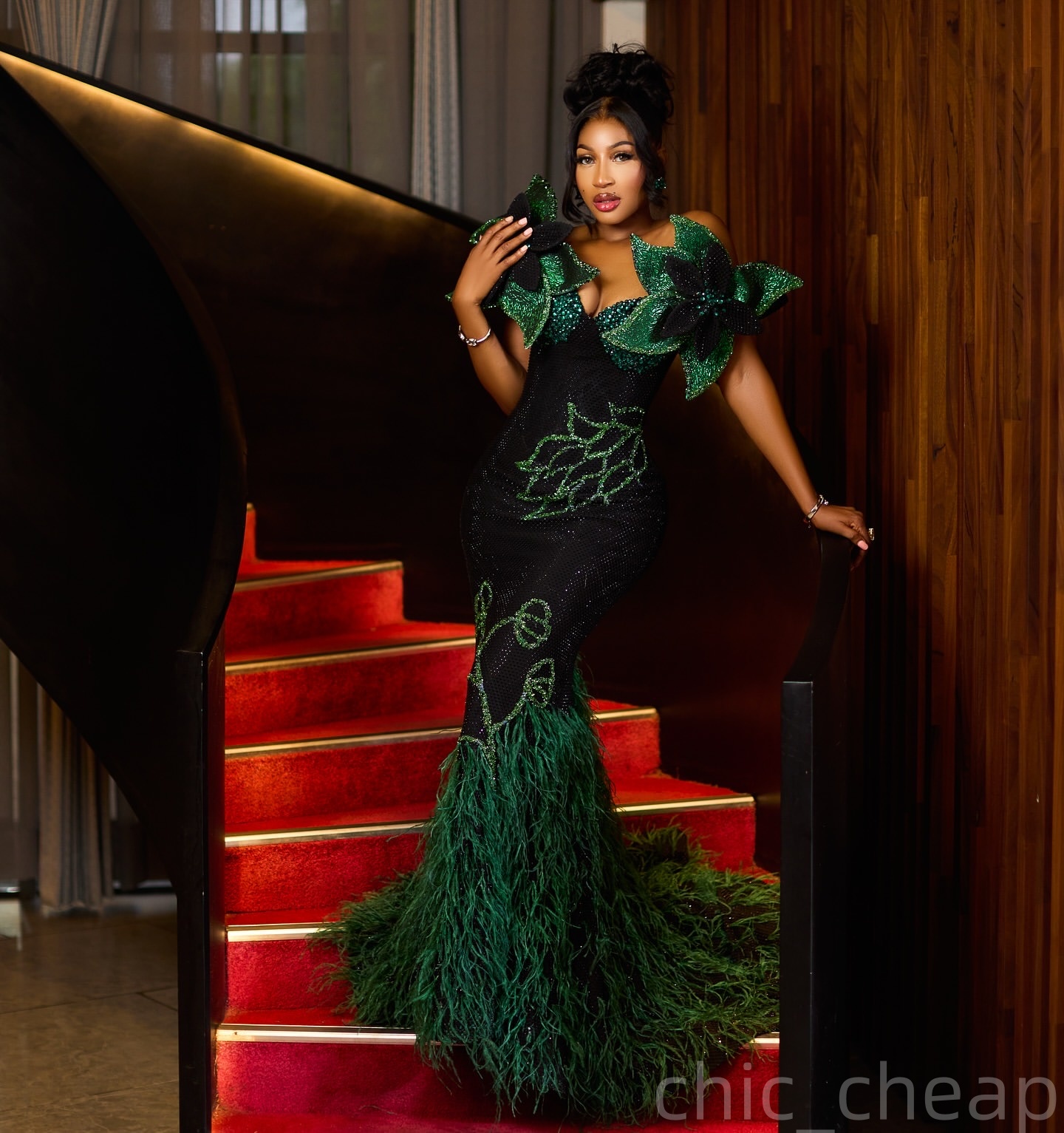 Dark Green Mermaid Prom Dresses 2025 Flowers Crystals Feather Evening Formal Party Second Birthday Engagement Gowns Plus Size Dress For Special Occasi