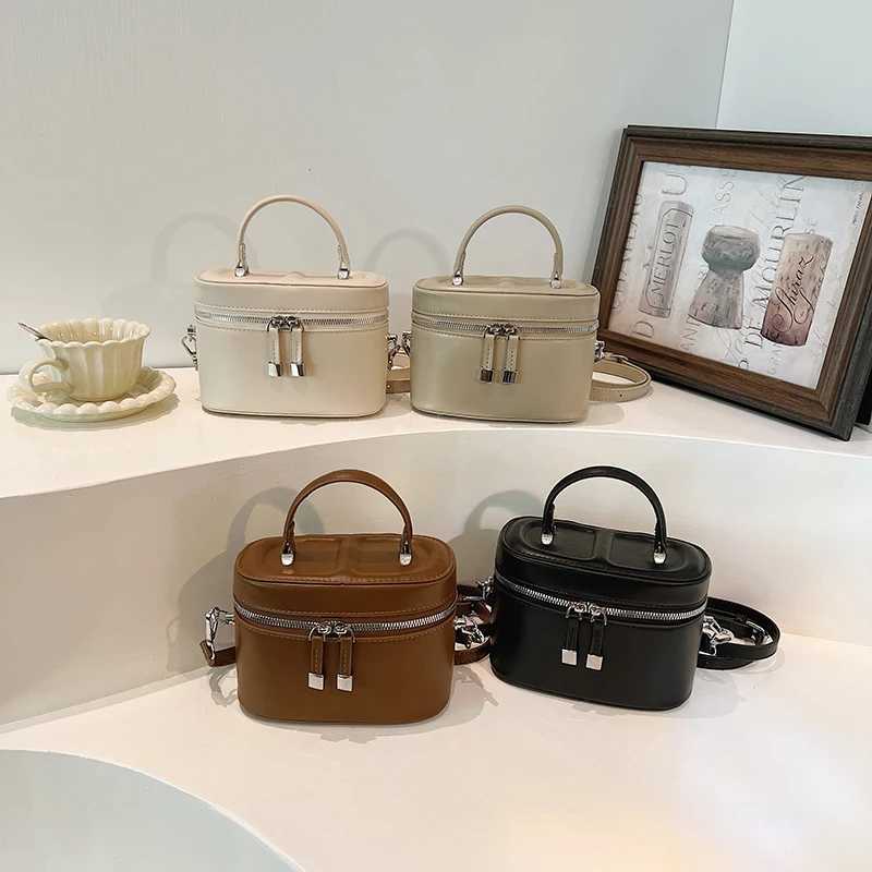 High end PU solid color shoulder bag storage bag stylish large capacity can hold cosmetics jewelry mobile phones Y250319